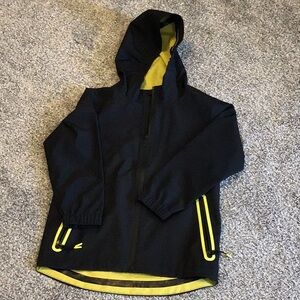 All in motion boys rain jacket with hoodie, size x (4/5), black and yellow